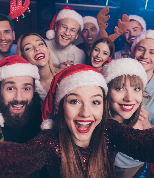 Sana En Uygun Yeni Yıl Etkinliğini Seçiyoruz!