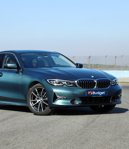 BMW 3 Serisi: Lüks ve Performansın Güçlü Dengesi