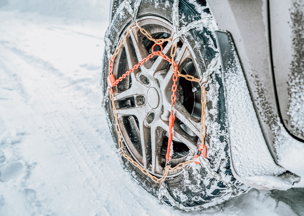 kar-zinciri-nedir-nasil-takilir-kis-surusu-rehberi